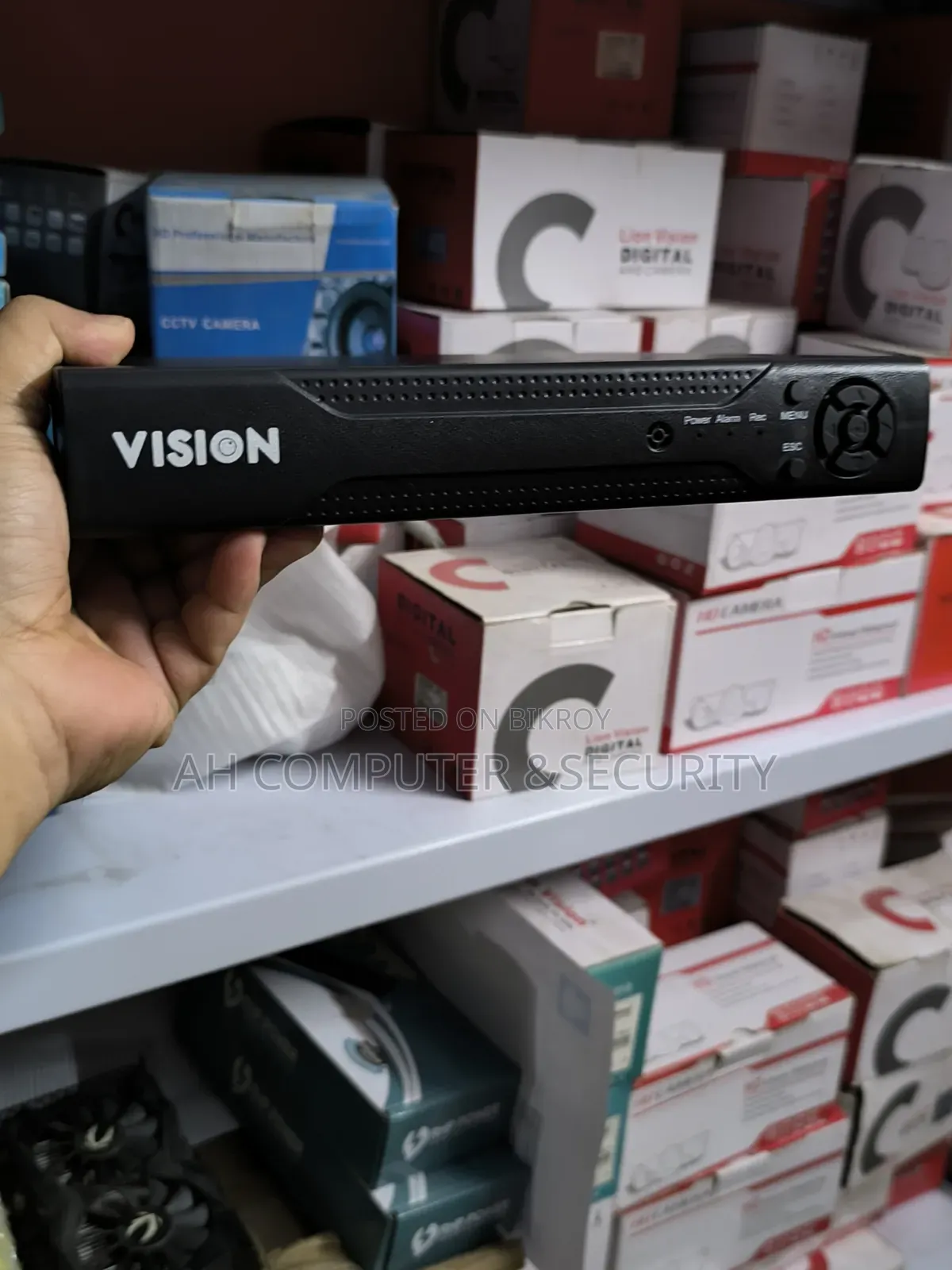 ৫ মেগাপিক্সেল ৮ চ্যানেল ভিশন এক্সভিআর