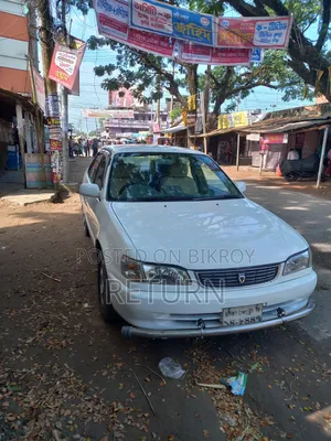 Toyota Corolla Automatic 1999 White