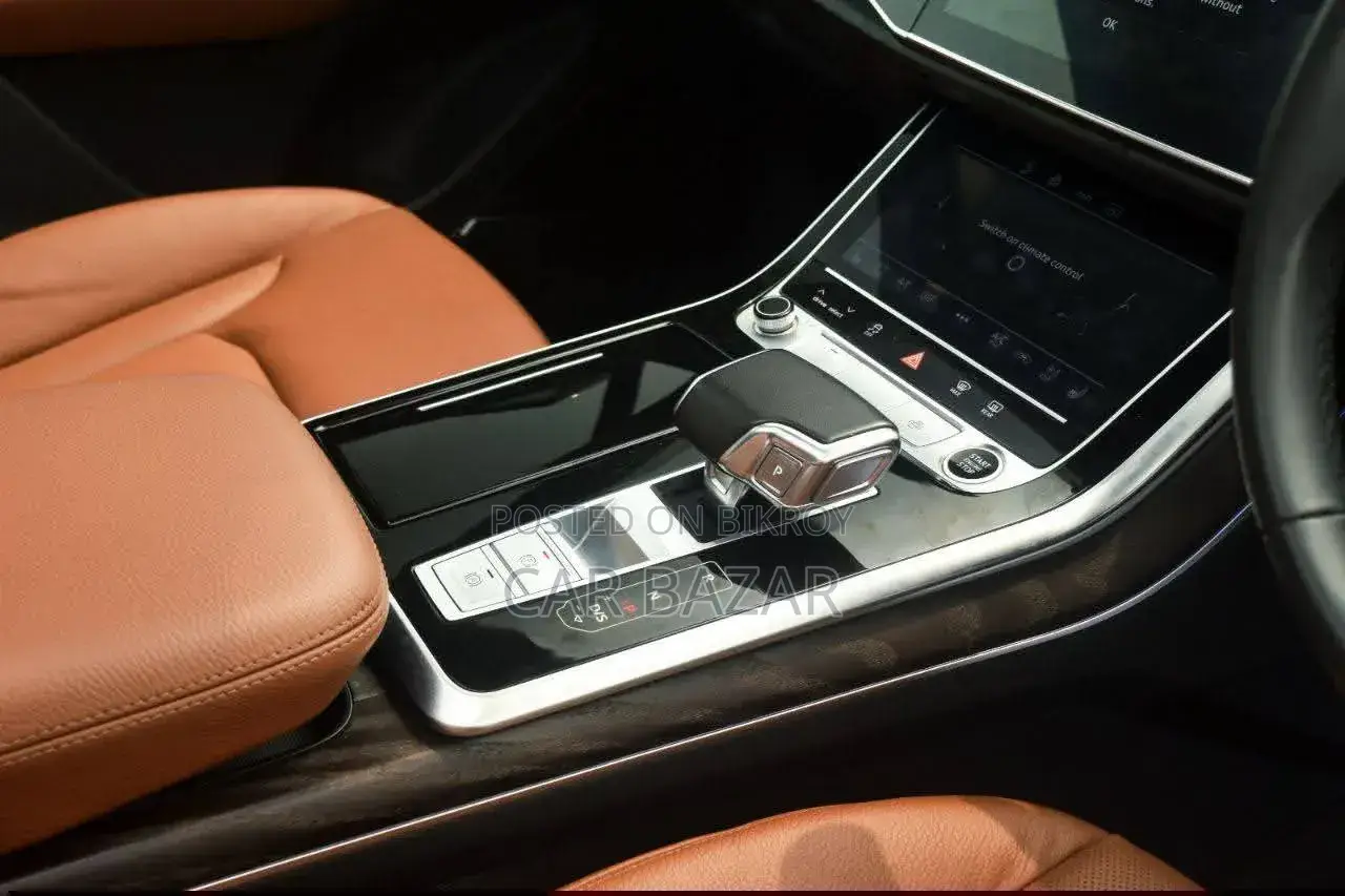 Audi Q7 Premium Plus 2022 Gray