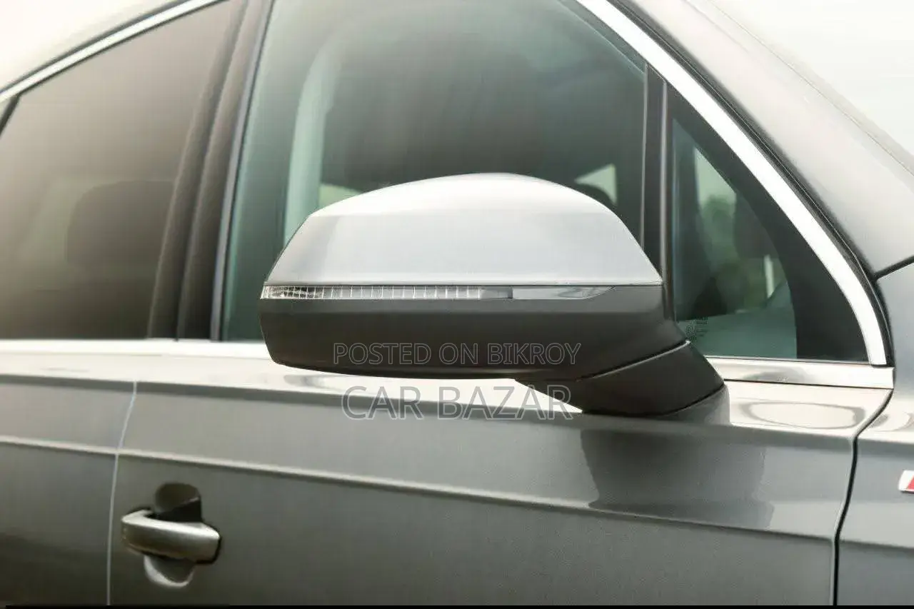 Audi Q7 Premium Plus 2022 Gray