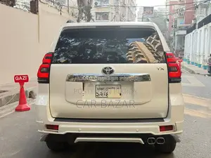 Toyota Land Cruiser Prado 2.7 2021 Pearl