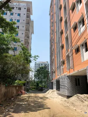 3-bedroom Condo in Chandrima Model for Sale