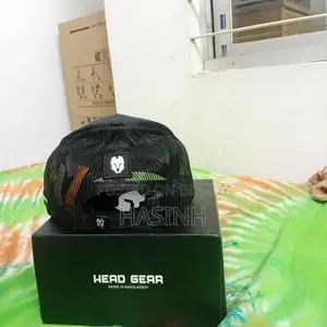 প্রিমিয়াম ক্লাসিক ট্রাকার ক্যাপ