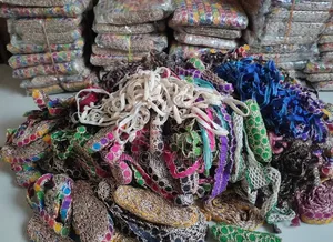 লেস বিক্রি কোরবো