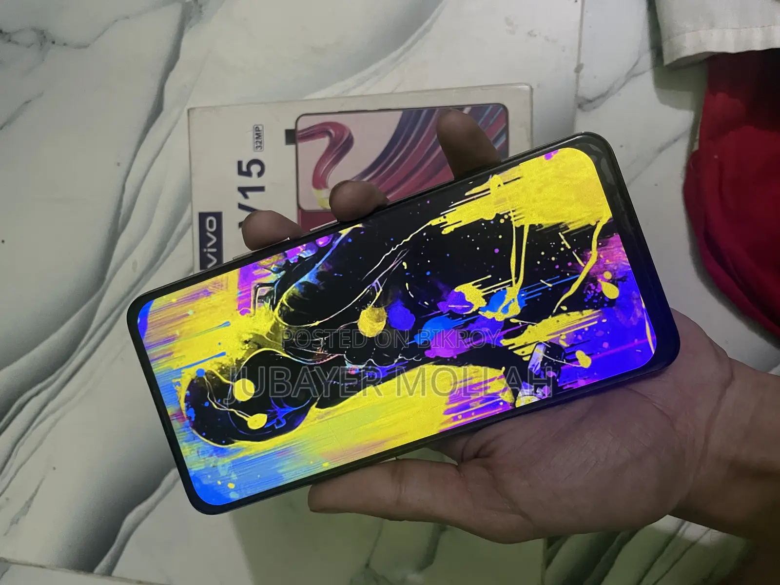 New Vivo V15 256 GB Gold