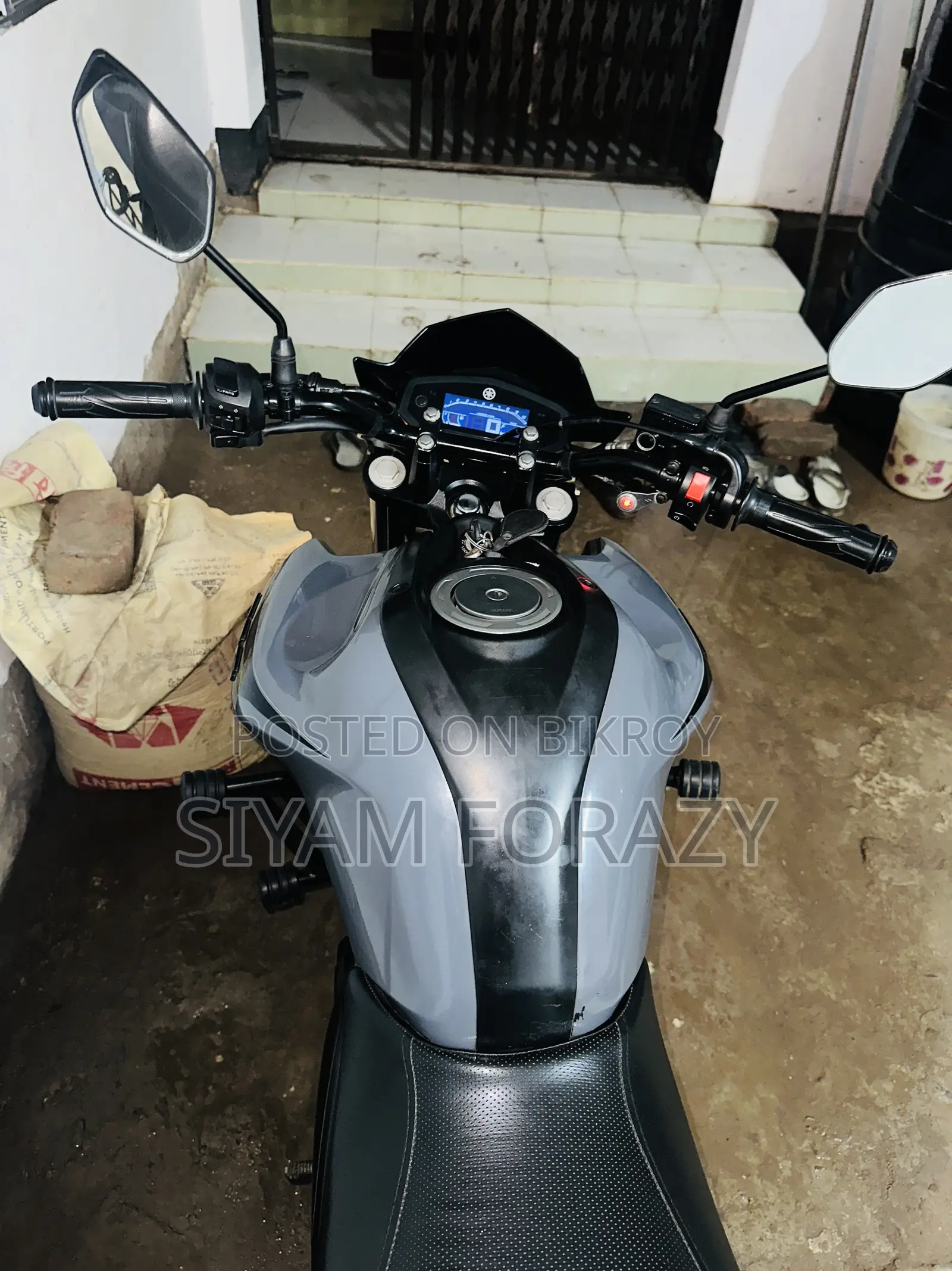 Yamaha FZ 2023 Gray
