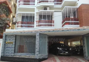 ঢাকা ক্যান্টনমেন্টের স্বর্ণলতায় ৩ বেডরুমের অ্যাপার্টমেন্ট বিক্রয়ের জন্য
