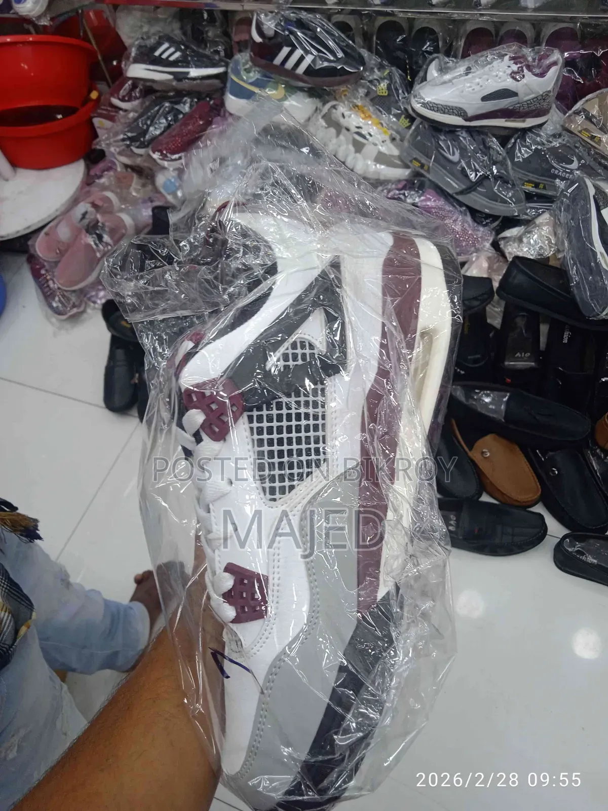 Air Jordan 4