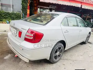 Toyota Premio 1.5 Front-Wheel Drive 2003 Silver