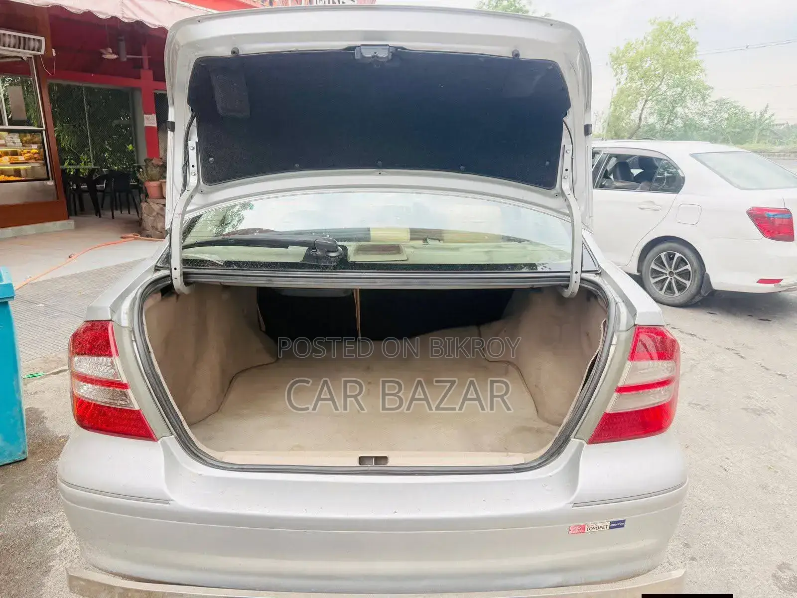 Toyota Premio 1.5 Front-Wheel Drive 2003 Silver