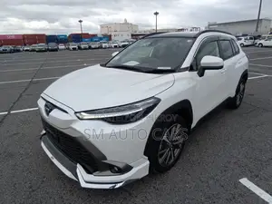 Toyota Corolla Cross 2023 Pearl