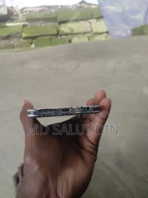 Tecno Spark Go ৬৪ জিবি সিলভার