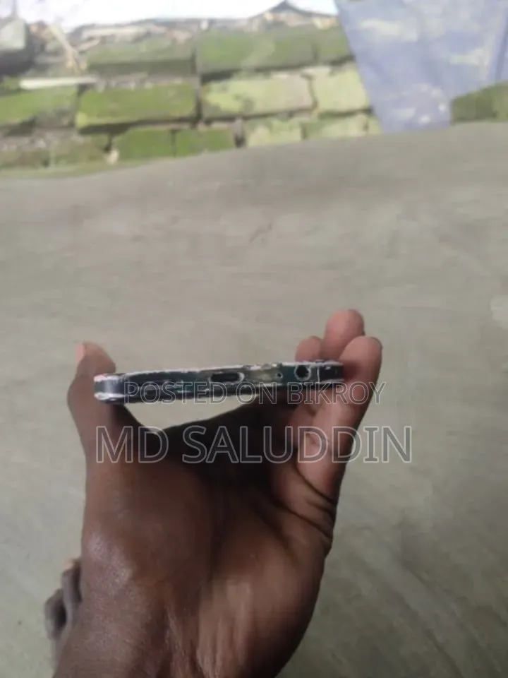 Tecno Spark Go ৬৪ জিবি সিলভার