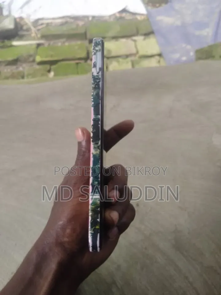 Tecno Spark Go ৬৪ জিবি সিলভার