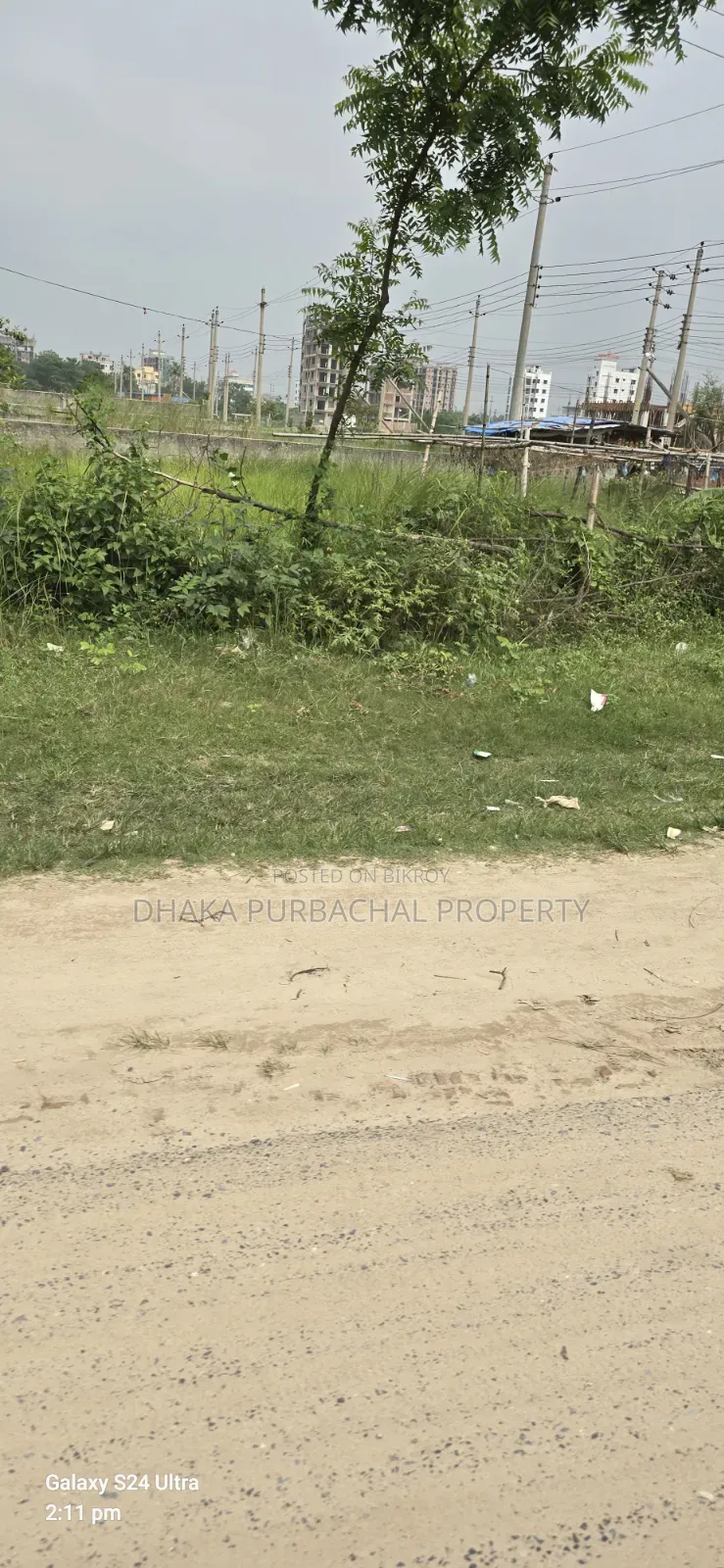 উত্তরা ৩য় ফেজ ৩ কাঠা ৬০' ৩০' কর্নার প্লট বিক্রয়