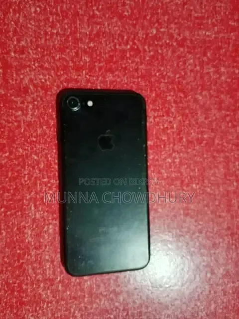 Apple iPhone 7 32 GB Black
