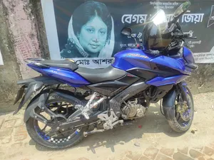Bajaj 2016 Blue