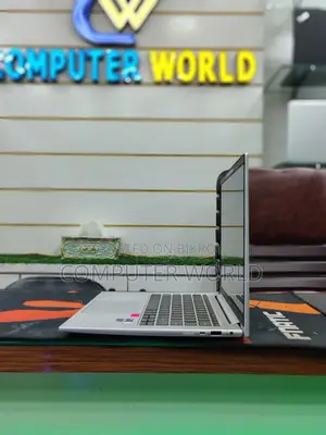 Laptop HP EliteBook 840 G9 16GB Intel Core I5 SSD 512GB