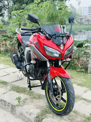 Yamaha 2018 Red