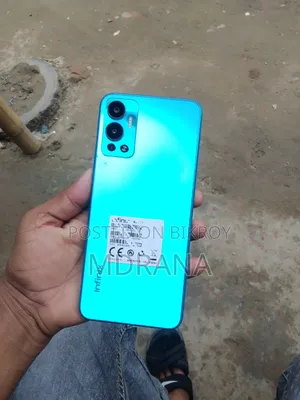 Infinix Hot 12 128 GB Blue