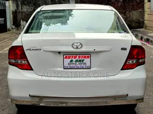 Toyota Axio 2010 White
