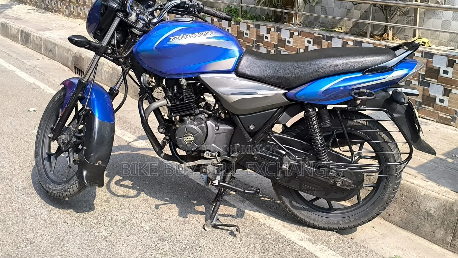 Bajaj Discover 125 2019 Blue