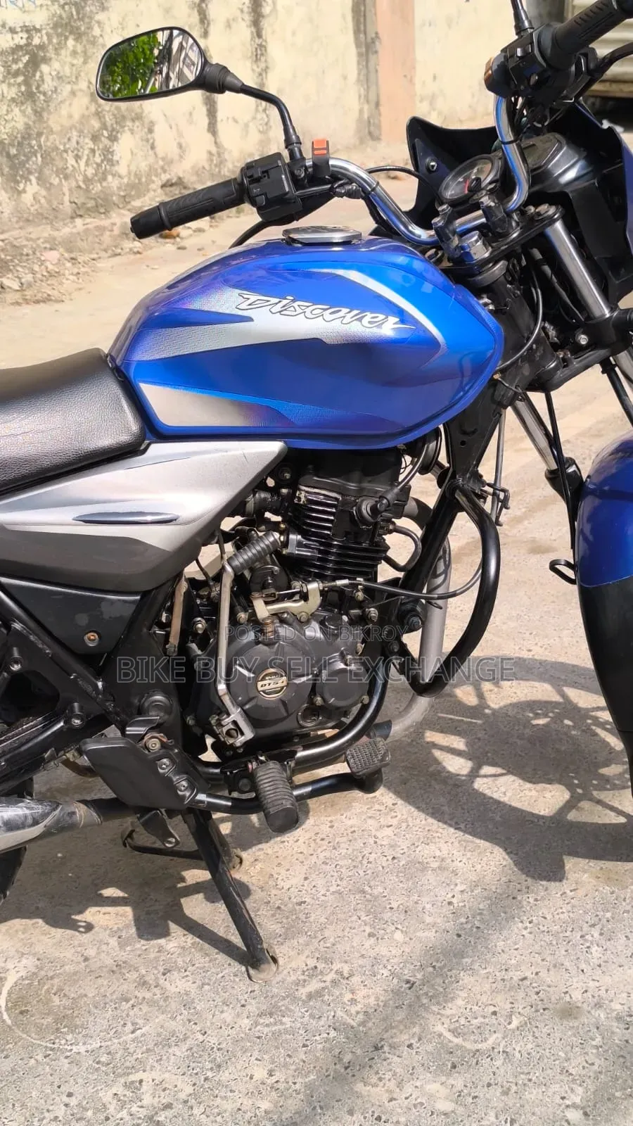 Bajaj Discover 125 2019 Blue