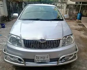 টয়োটা করোলা ২০০৬ সিলভার