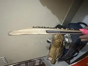 ক্রিকেট ব্যাট বিক্রি হবে