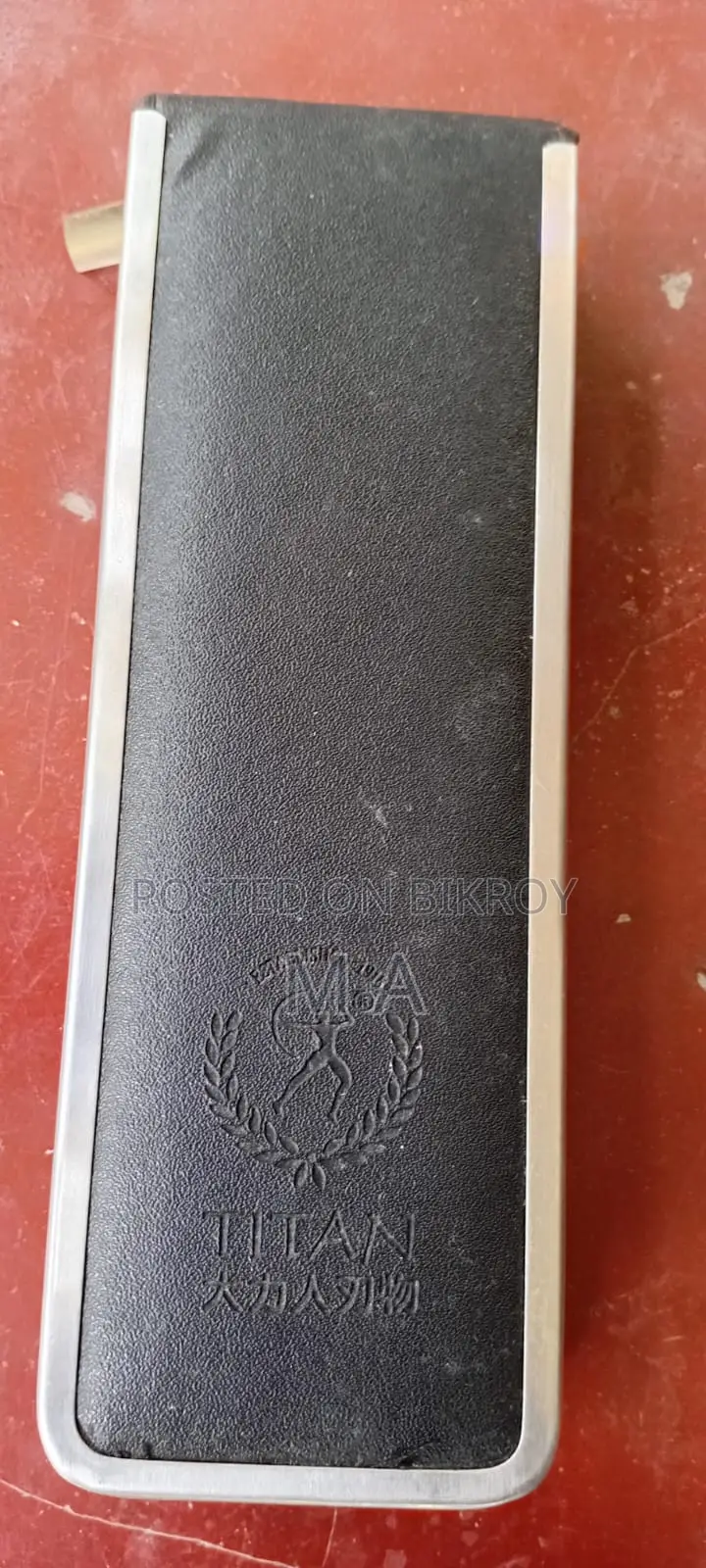 রেজার-টাইটান কনভেনশনাল রেজার