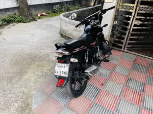 Bajaj Discover 100 2012 Black