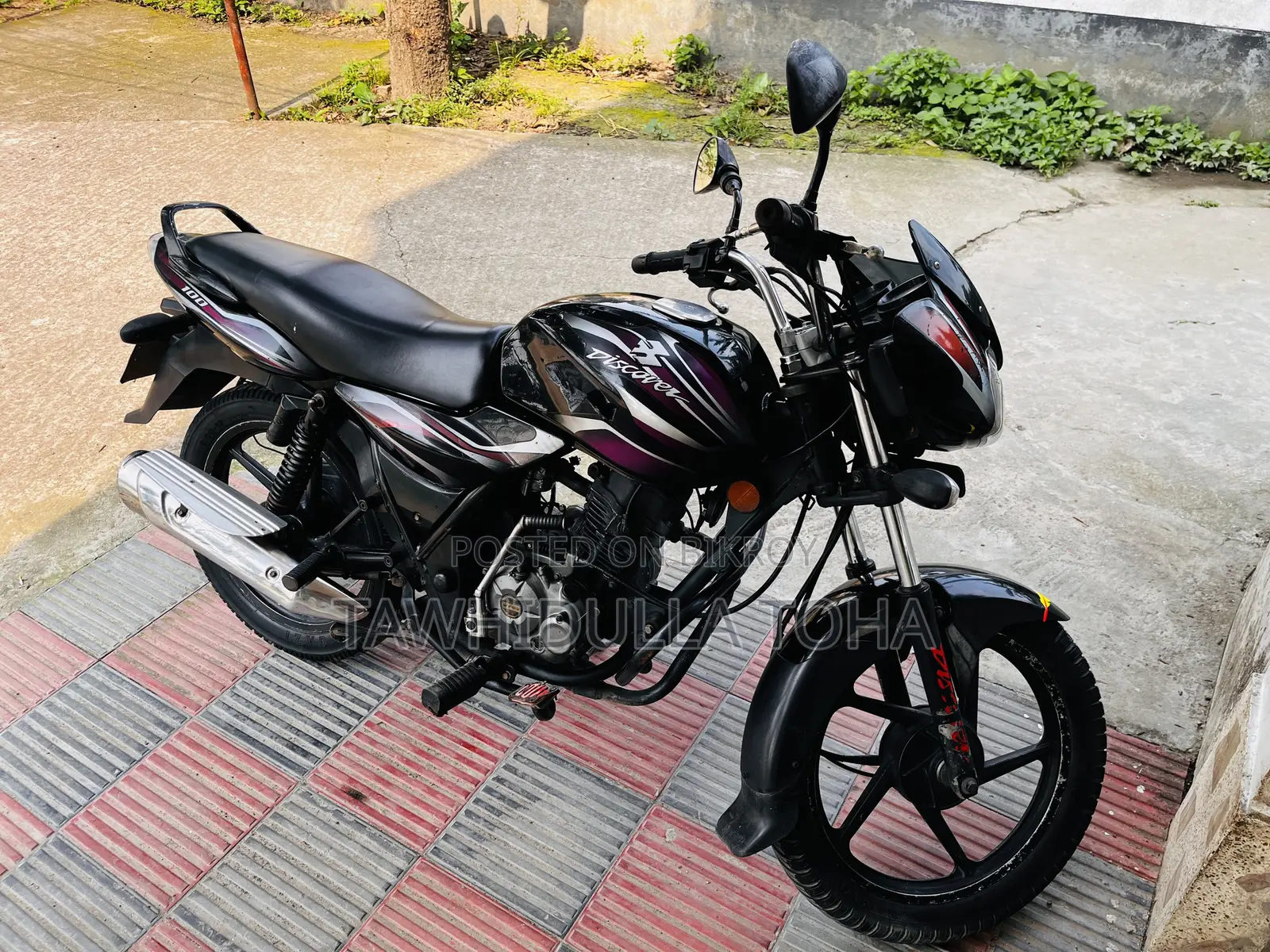 Bajaj Discover 100 2012 Black