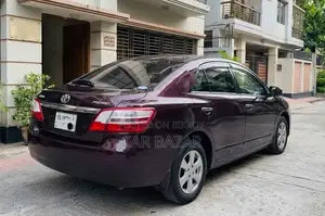 Toyota Premio 1.5 Front-Wheel Drive 2016 Maroon