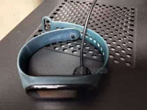 Mi Band খুব ভালো অবস্থায়