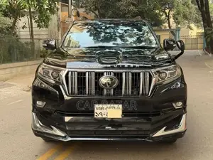 টয়োটা ল্যান্ড ক্রুজার প্রাডো ২.৭ ২০১৭ ব্ল্যাক