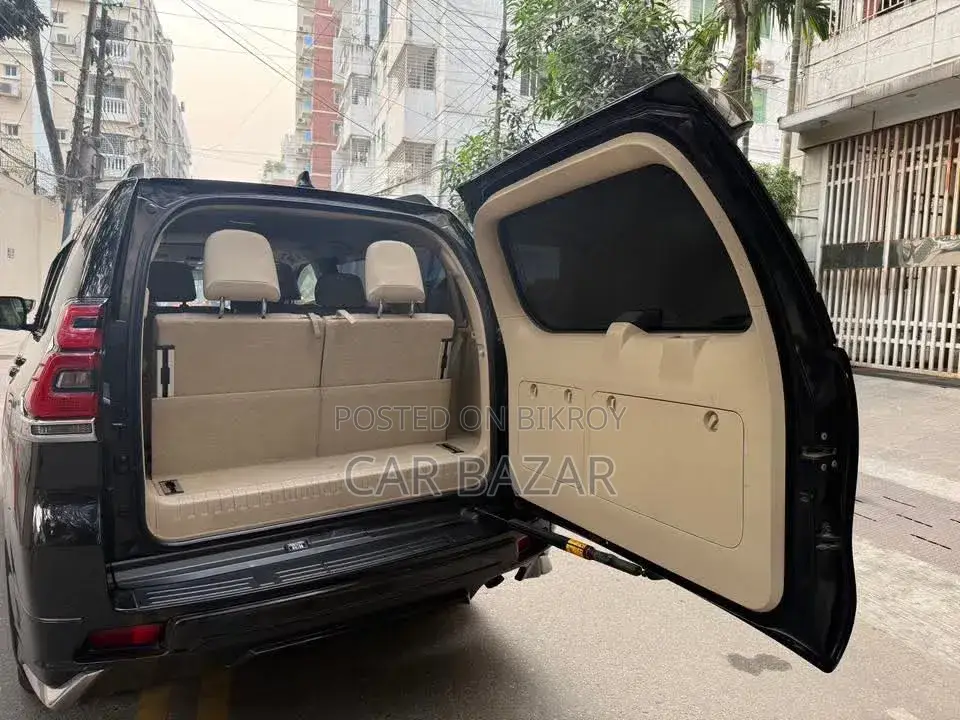 টয়োটা ল্যান্ড ক্রুজার প্রাডো ২.৭ ২০১৭ ব্ল্যাক