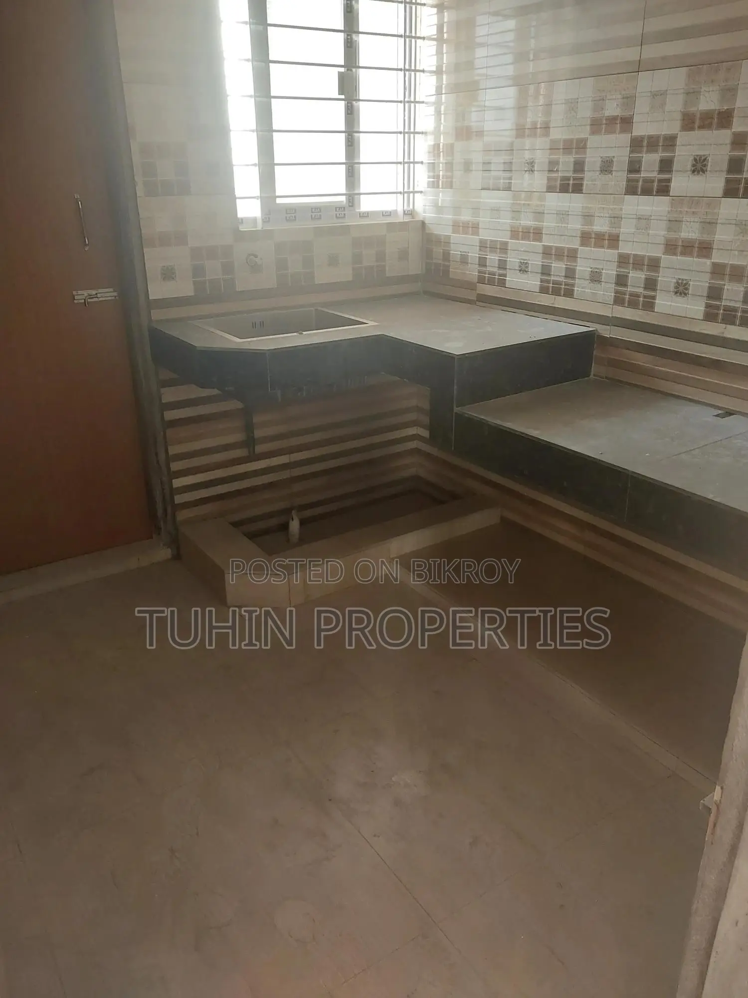 20bdrm House for Sale