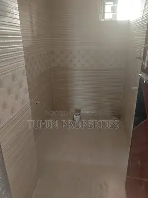 20bdrm House for Sale