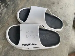 Squishy and Bouncy Feeling Slippers for Men New Outer Wear Sports 2026