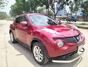 Nissan Juke 2011 Red