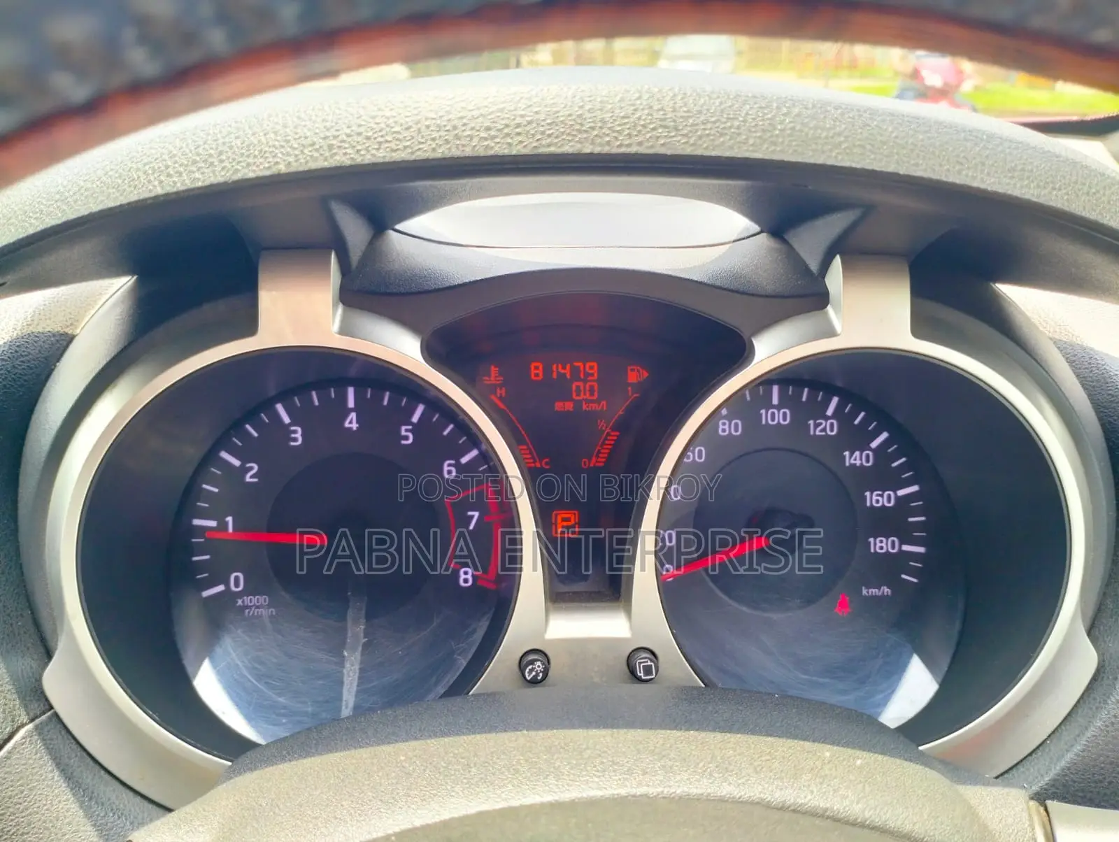 Nissan Juke 2011 Red