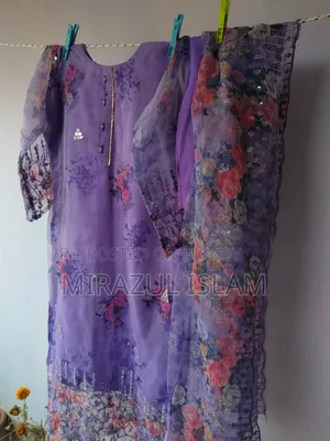থ্রি পিস সেট বিক্রি করবো