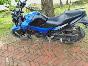 Hero Thriller 160R 2022 Blue