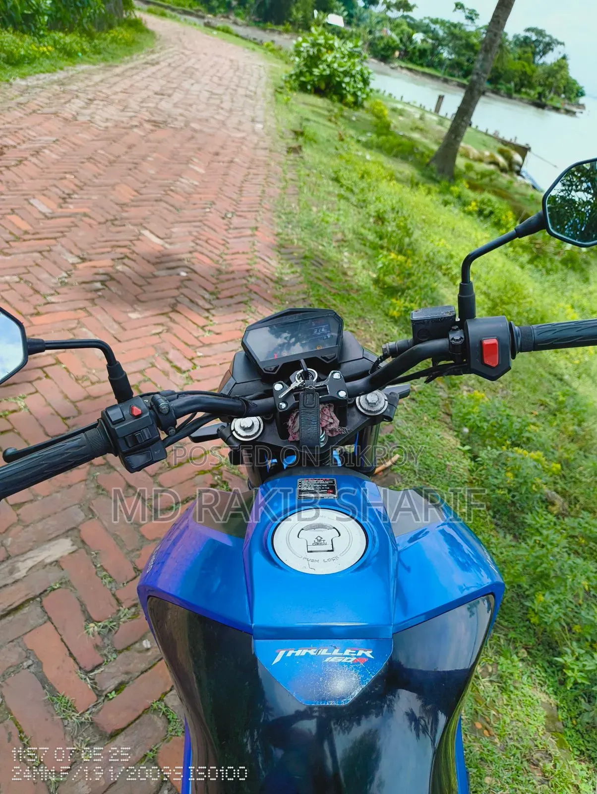 Hero Thriller 160R 2022 Blue