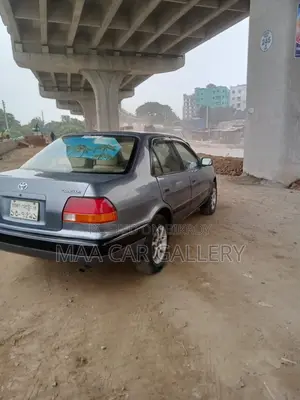Toyota Corolla Sedan 1995 Blue