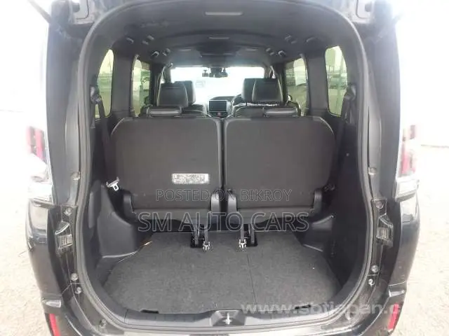 Toyota Esquire 2020 Black