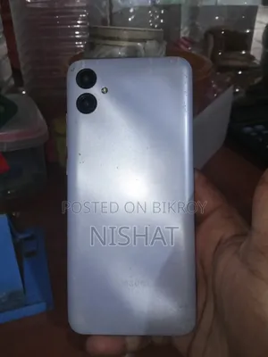 স্যামসাং গ্যালাক্সি এ০৪ই ৬৪ জিবি ব্লু