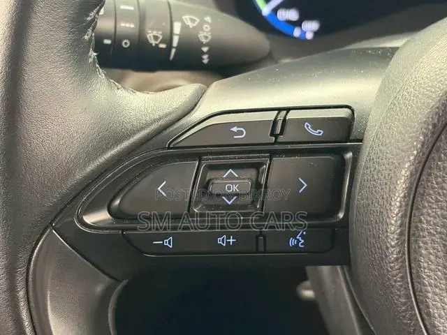 Toyota Yaris Cross 1.5 Hybrid FWD 2021 Pearl