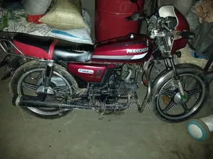Bajaj Freedom 2015 Red