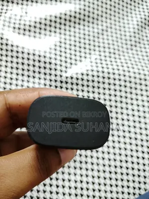 স্যামসাং অরিজিনাল ভিয়েতনাম সুপার ফাস্ট এডাপ্টার এবং ক্যাবল।
